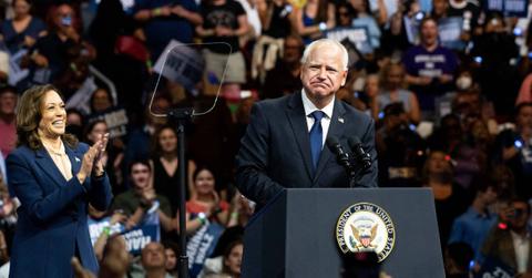 Photo of Kamala Harris and Tim Walz