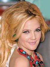 2010__01__OKmagazine style drew barrymore 167×225.jpg