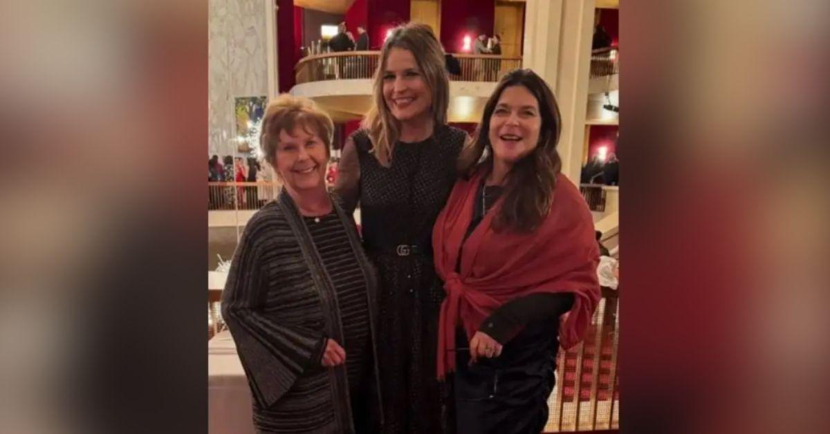 image of Jenna Bush Hager recently saw Savannah Guthrie at the studio.