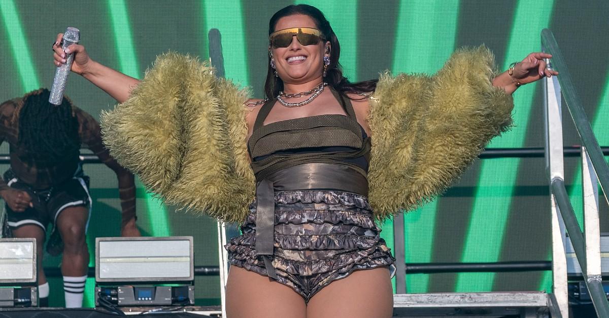 Photo of Nelly Furtado prefers to use body makeup and tape to alter her figure.