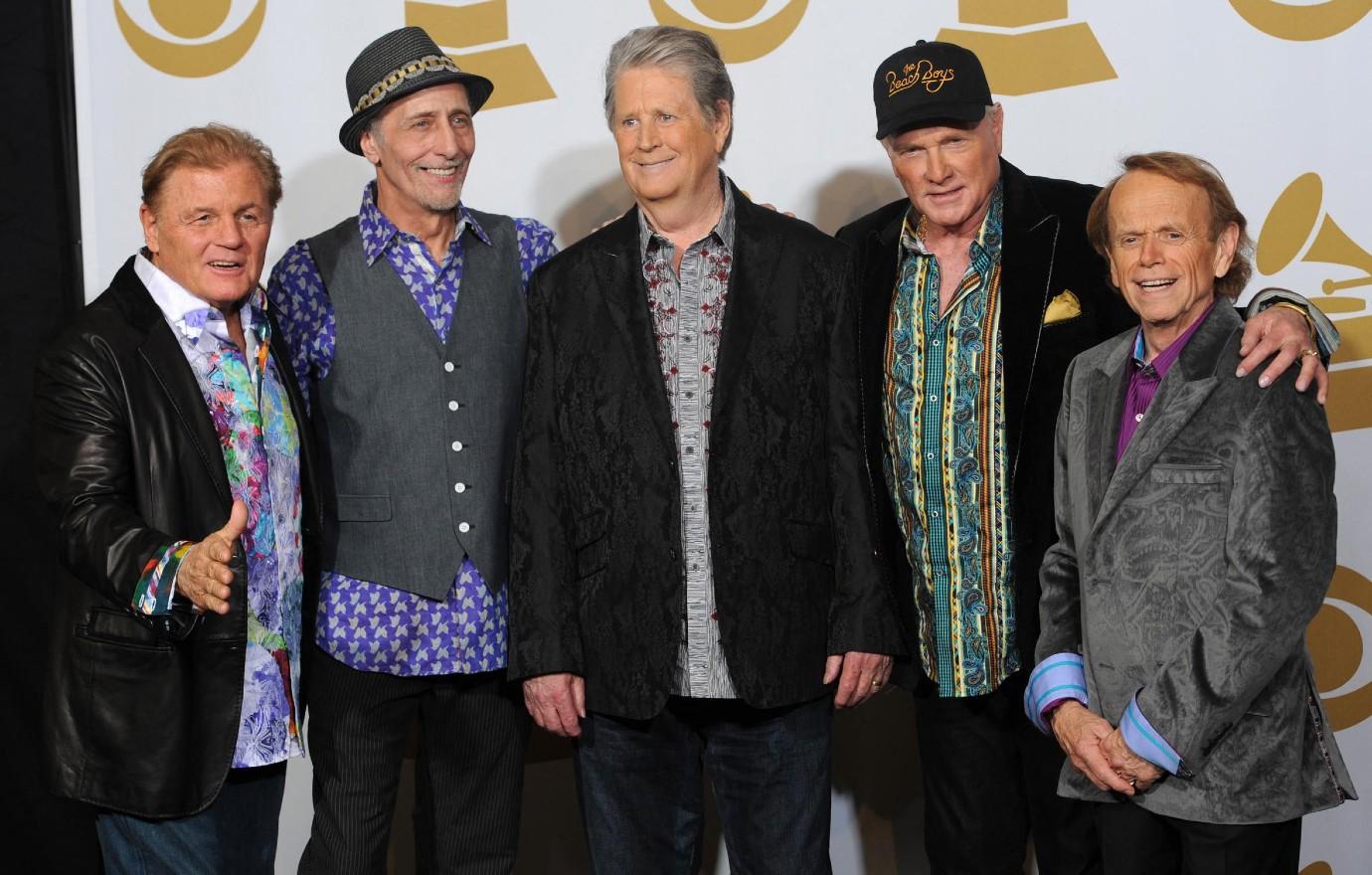 beach boys singer brian wilsons family petitions conservatorship