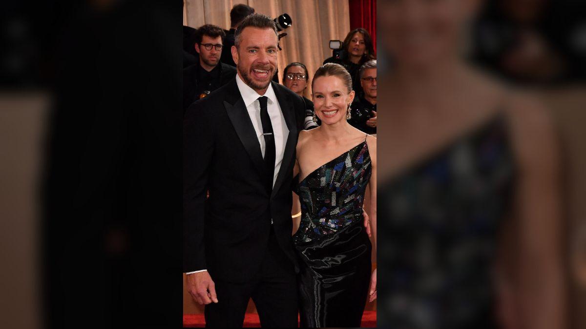 Image of Kristen Bell's 12th anniversary Instagram post sparked controversy.