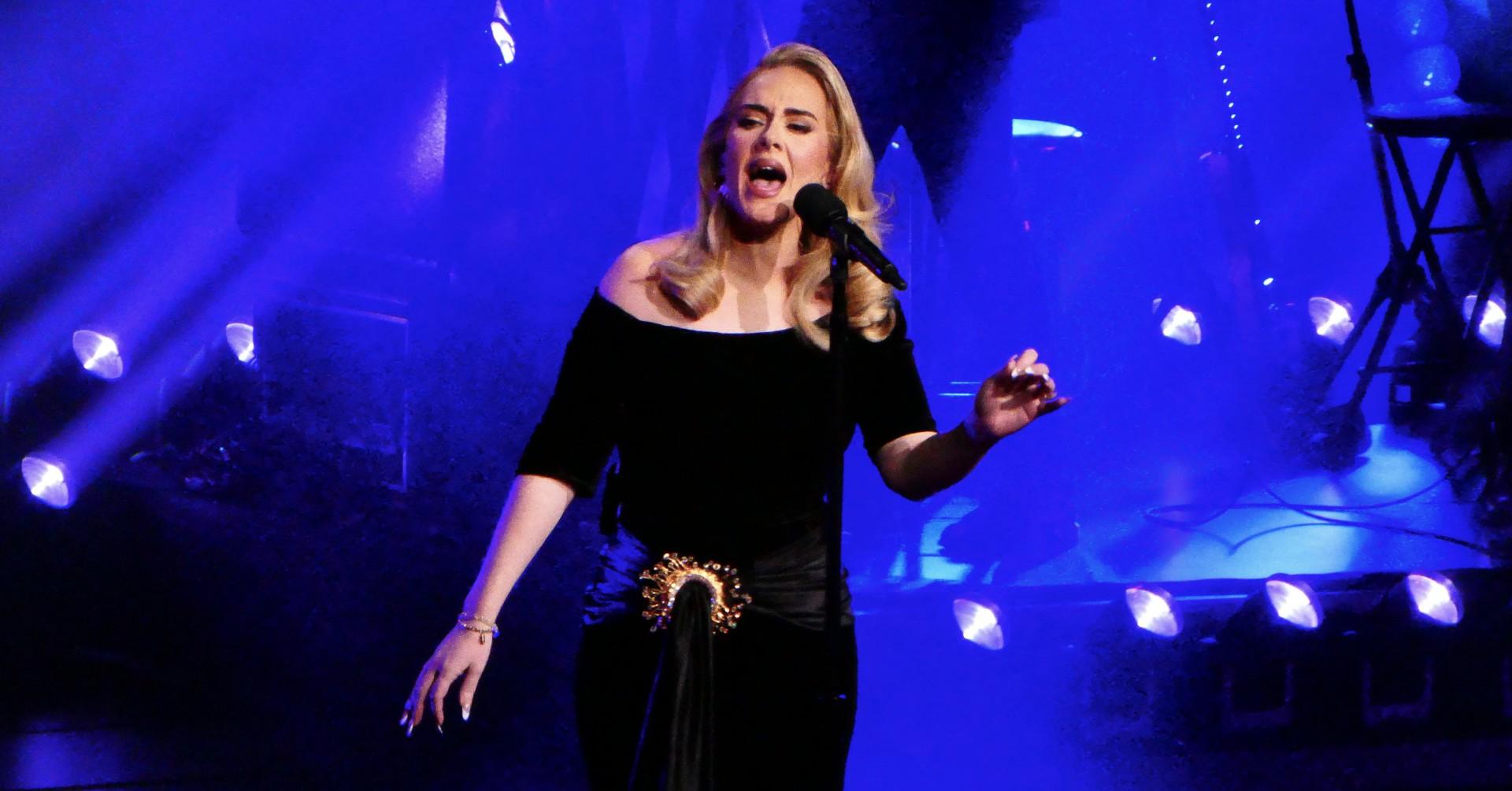 adele reveals partially deaf contracting painful infection rare water bacteria