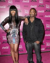 2010__12__wenn2905566 200×300.jpg