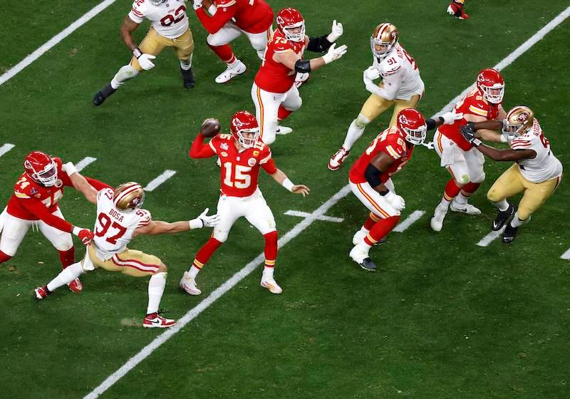 travis kelce taylor swift wins super bowl