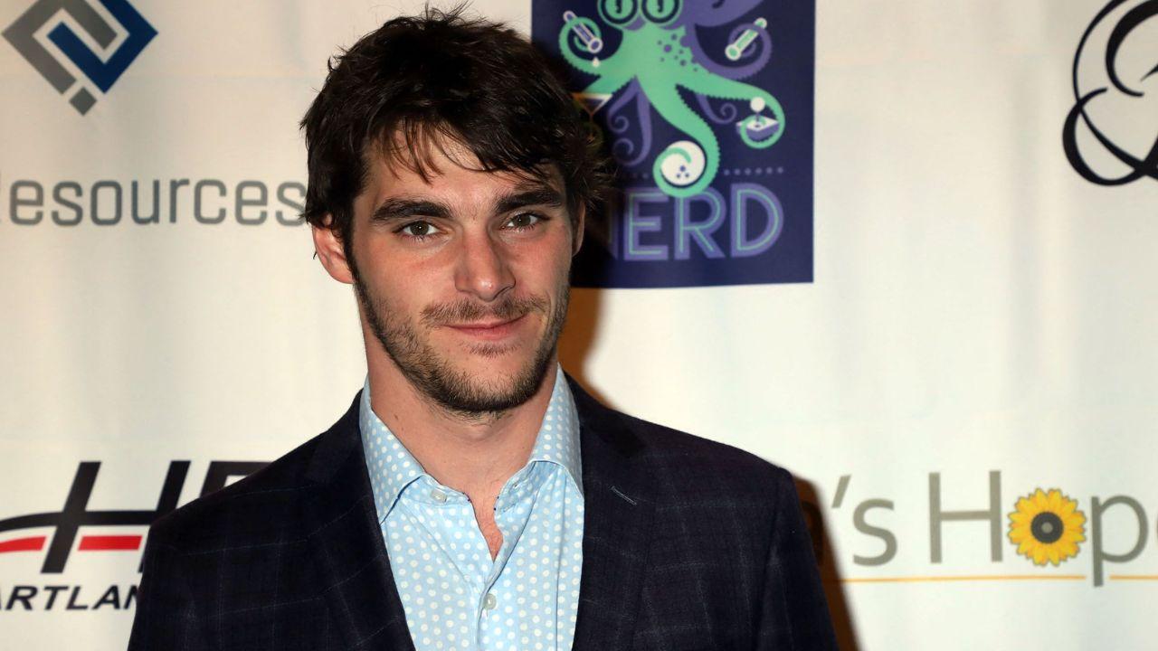 Image of RJ Mitte praised Bryan Cranston and Anna Gunn for their support and experience while filming 'Breaking Bad.'