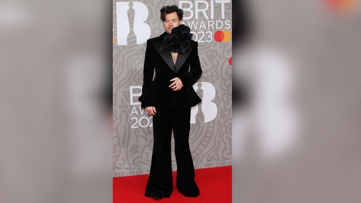 Image of Harry Styles is focused on his health.