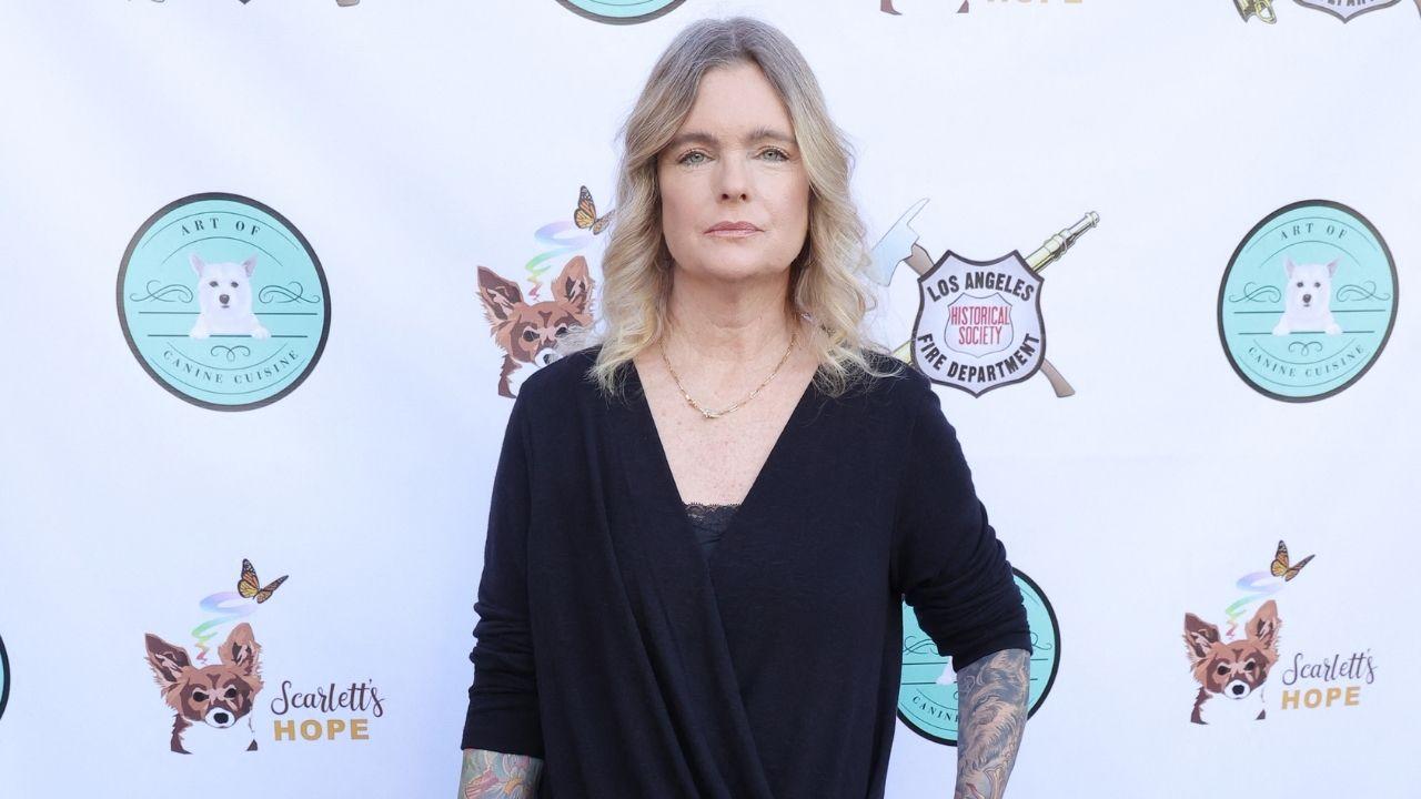 Photo of Erika Eleniak