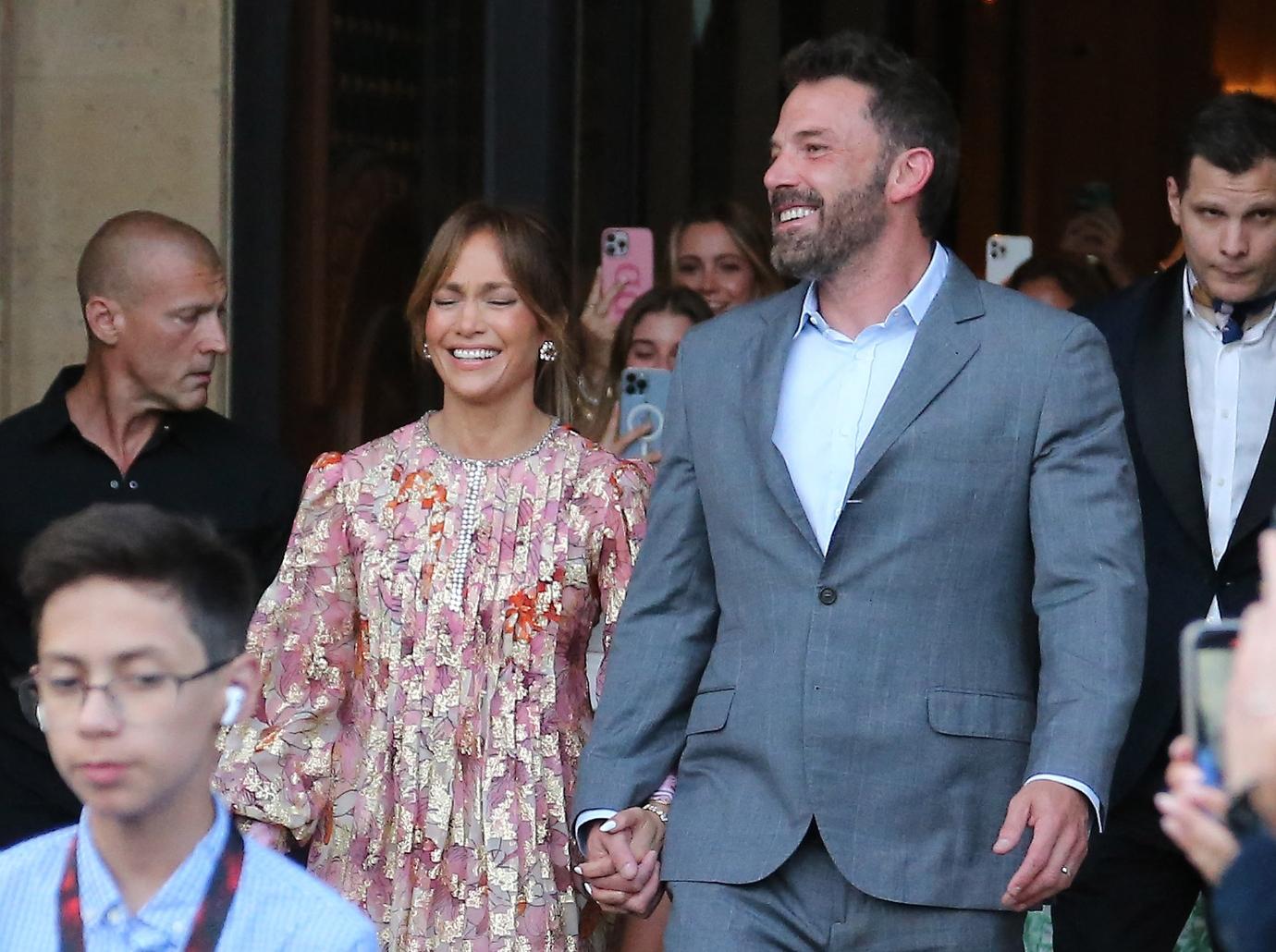 jennifer lopez ben affleck alone rental daughters graduation divorce