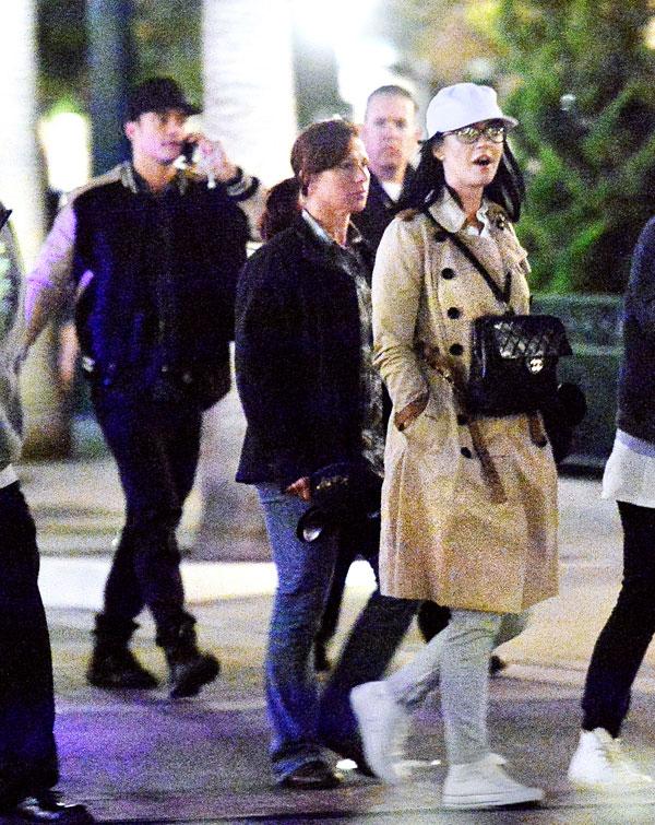 Katy perry orlando bloom disneyland