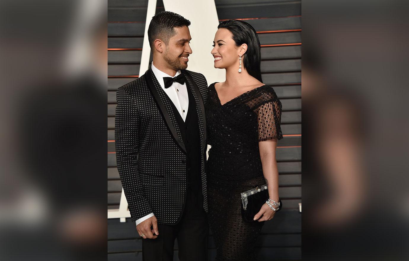 Demi-Lovato-Wilmer-Valderrama-Instagram-Live