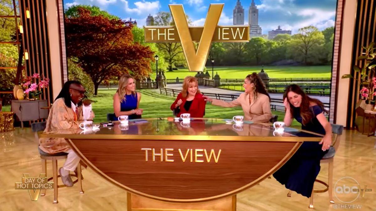 Photo of Alyssa Farah Griffin referenced Joy Behar being the oldest at the table while talking about government employee age limits.