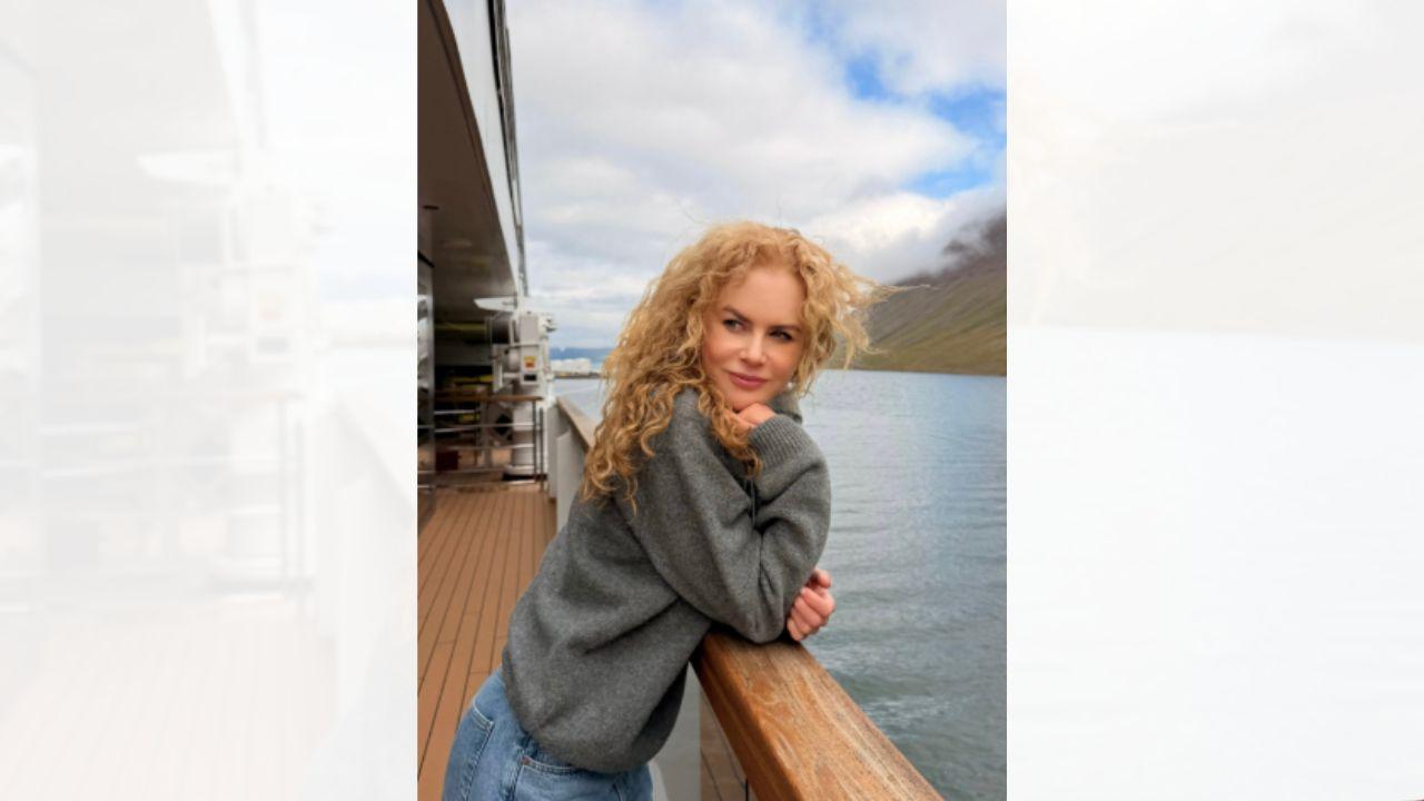 Image of Nicole Kidman took a trip to Iceland with her friends and family. 