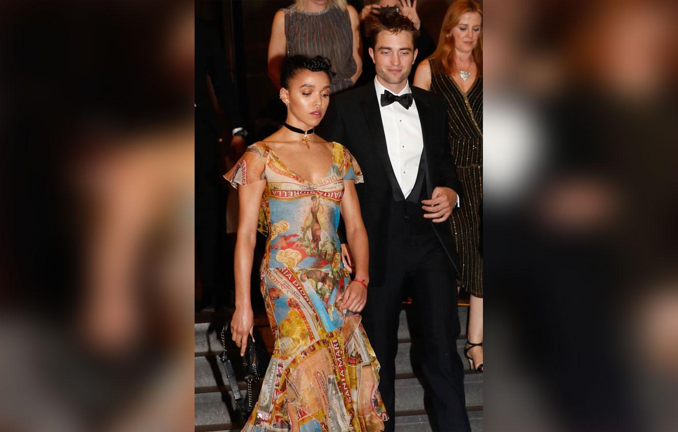 Fka twigs breakup robert pattinson