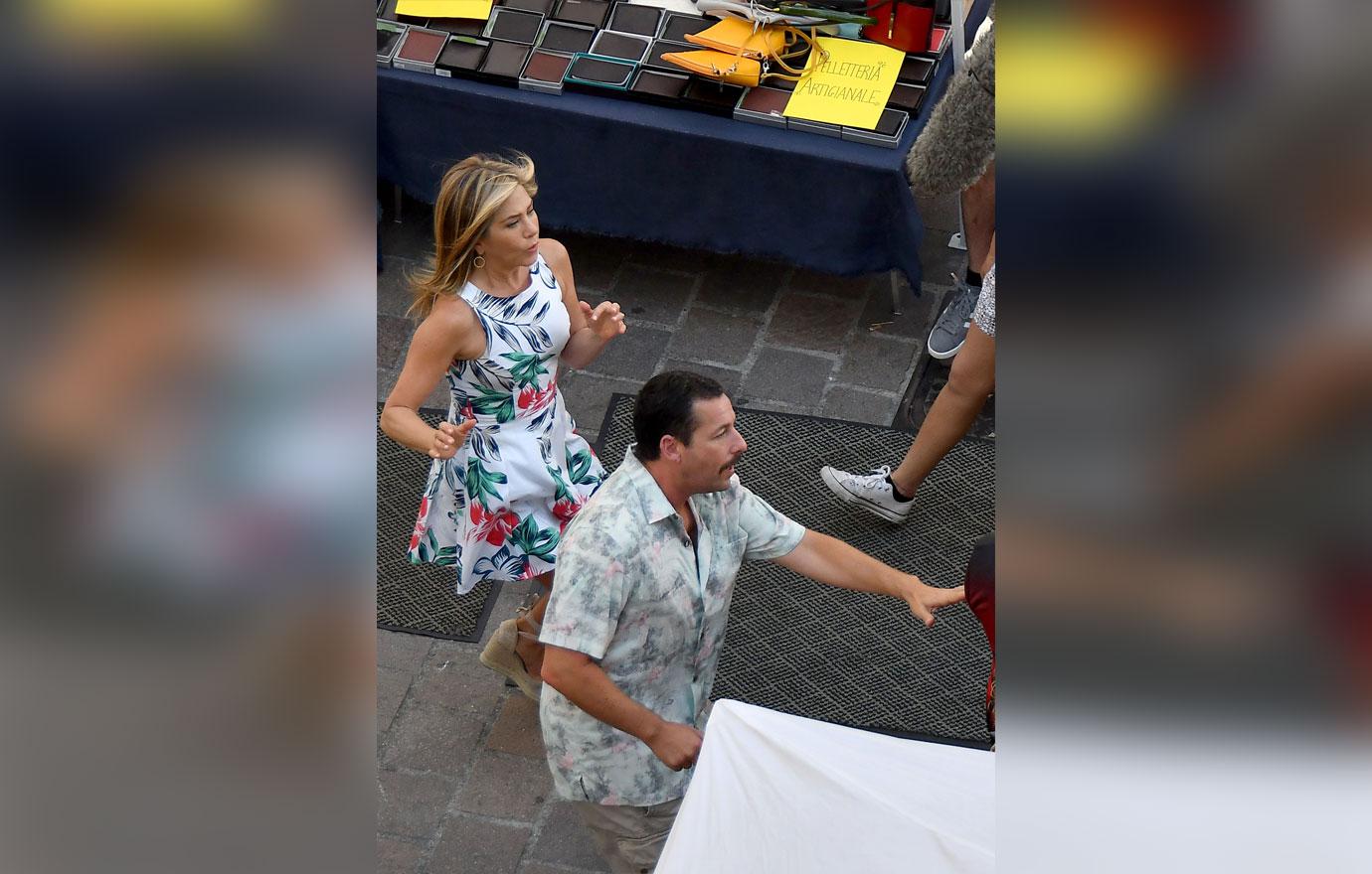 Jennifer aniston adam sandler reunite murder mystery 6