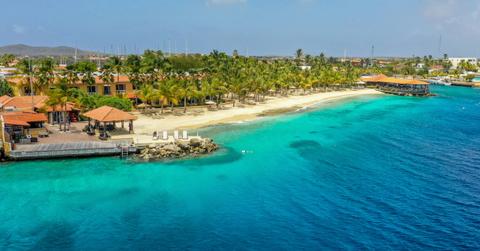 Photo of Harbour Village Beach Club.