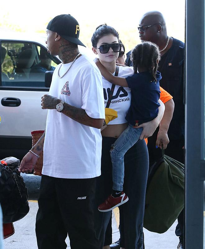 The Kardashian Family Departing On A Flight In Costa Rica