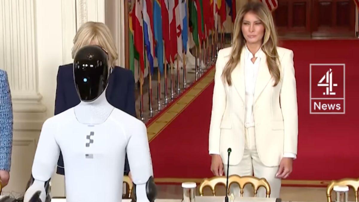 image of Melania Trump pitched robots as 'personalized' educators.