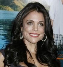 2009__10__wenn2602816 210×225.jpg