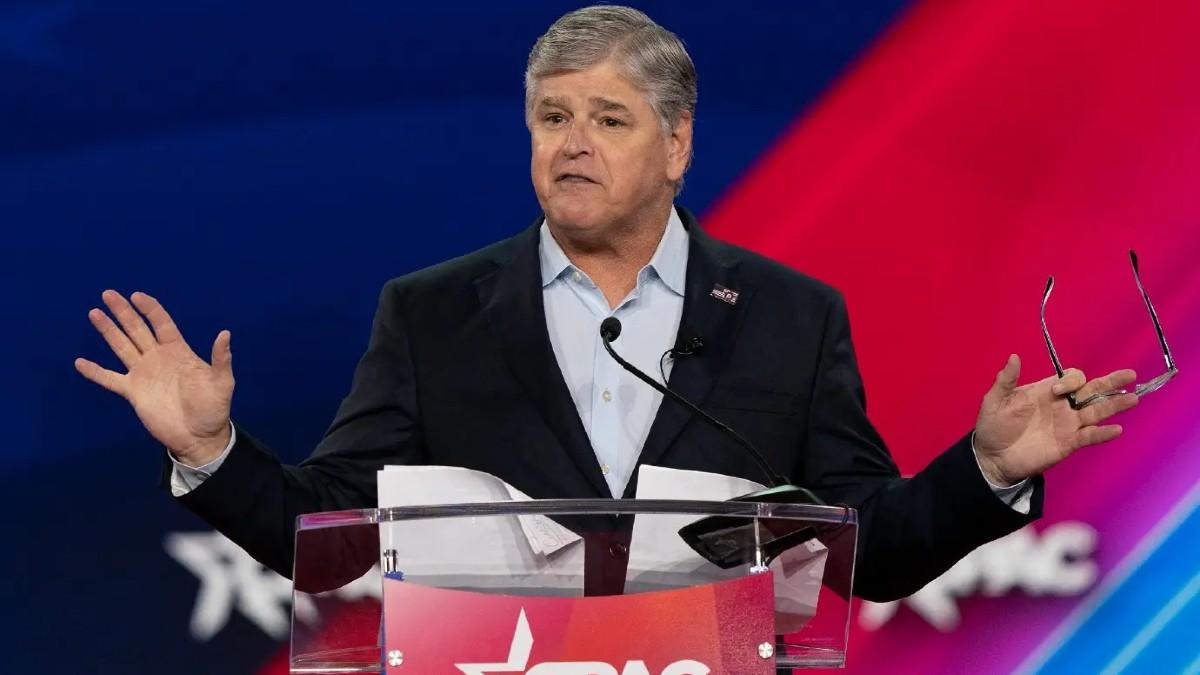 image of Sean Hannity spoke about Tucker Carlson on a recent podcast. 