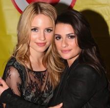 2010__02__okmagazine_glee 225×222.jpg