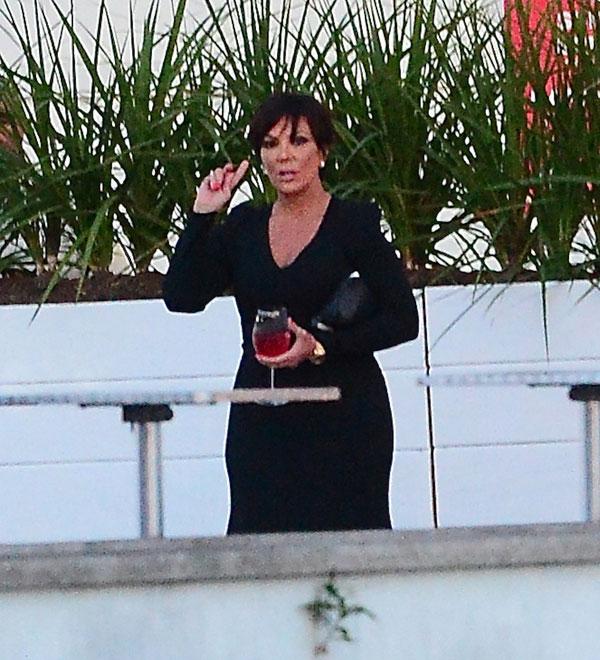 Kris jenner drinking khloe kardashian drunk show vodka 06 SPL