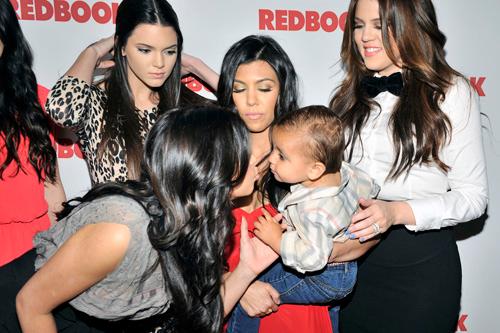 2011__04__kardashians_april12_68.jpg