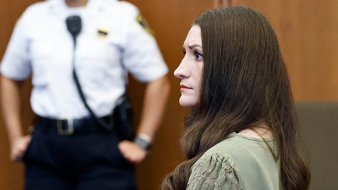 photo of The holdout juror does not believe Lindsay Clancy was experiencing severe postpartum psychosis when she killed her three children.