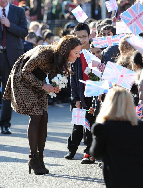 Kate middleton feb21 015_ _1.jpg