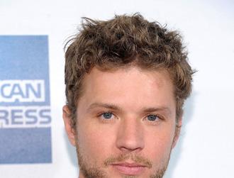 Ryan phillippe celeb bio headshots.jpg