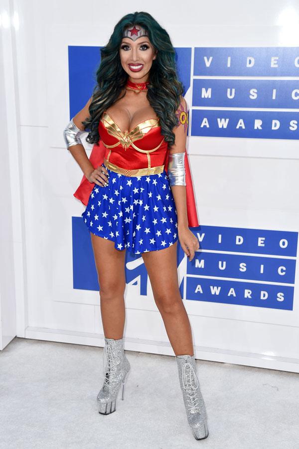 Vma mtv awards best worst dressed 17