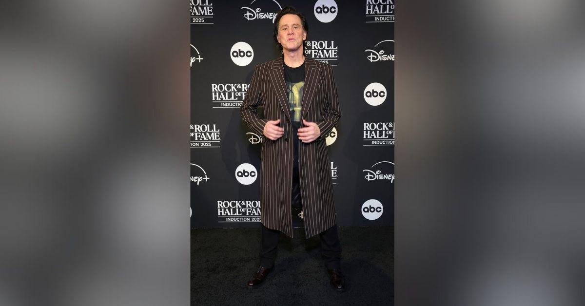 Image of Jim Carrey has not confirmed whether he got plastic surgery.