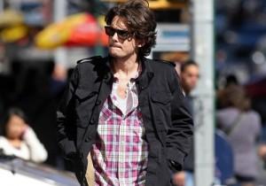 2010__10__John_Mayer_Oct11_3a 300×210.jpg