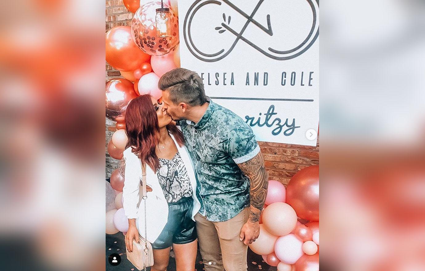 chelsea-houska-net-worth-house-photos-instagram-cole-deboer