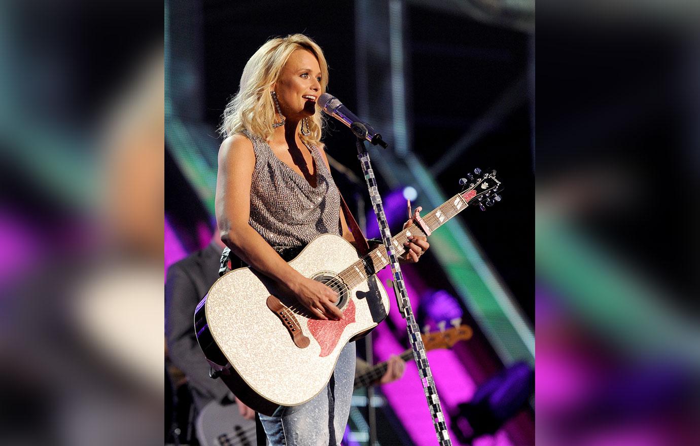 Miranda lambert blake shelton fires back shade 7