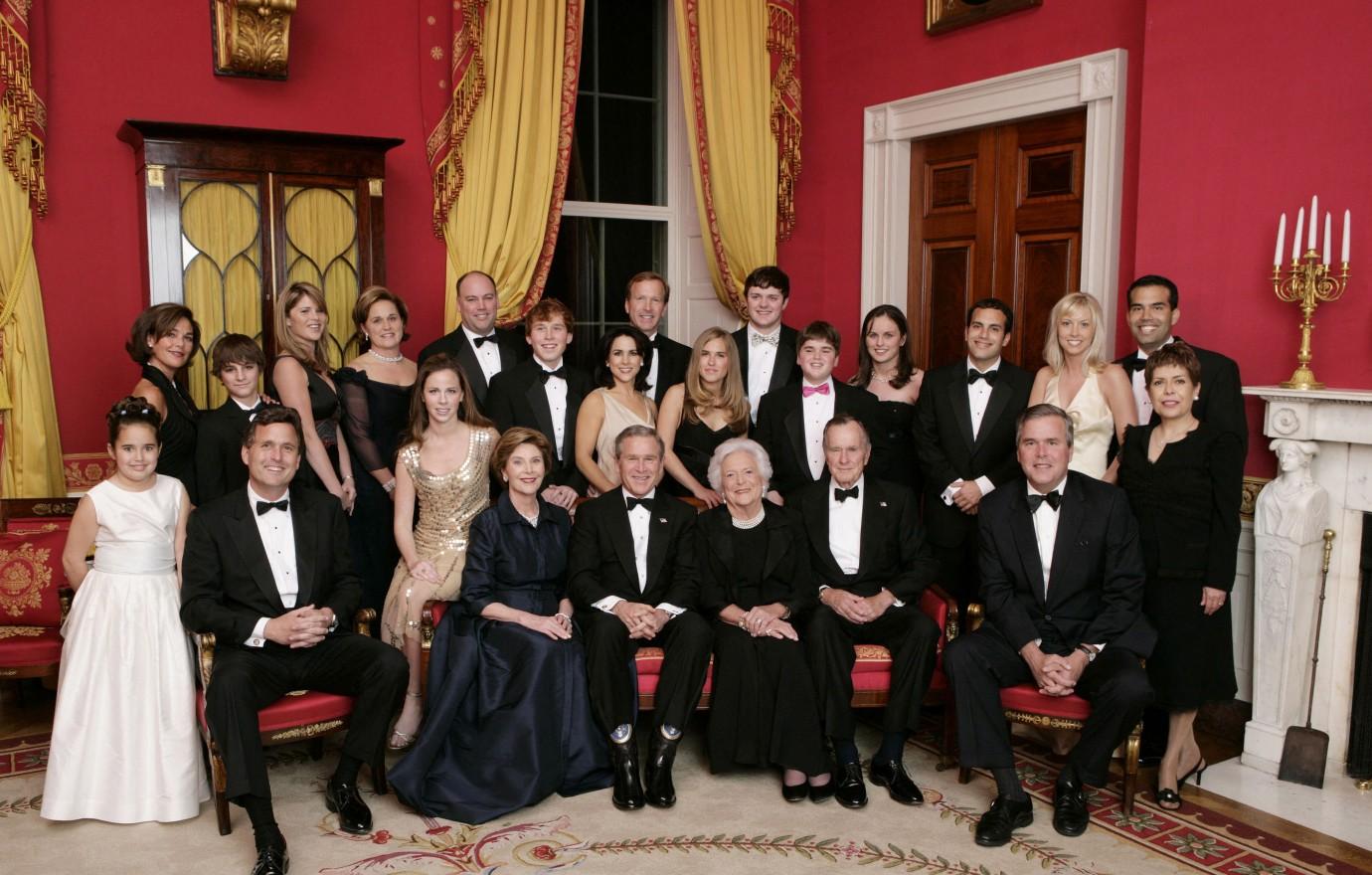 bush family photo