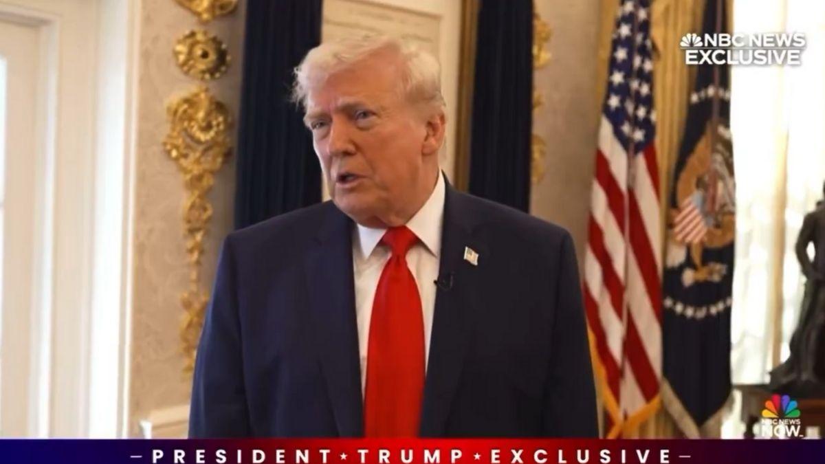 image of Donald Trump defended Bill Clinton during an interview.