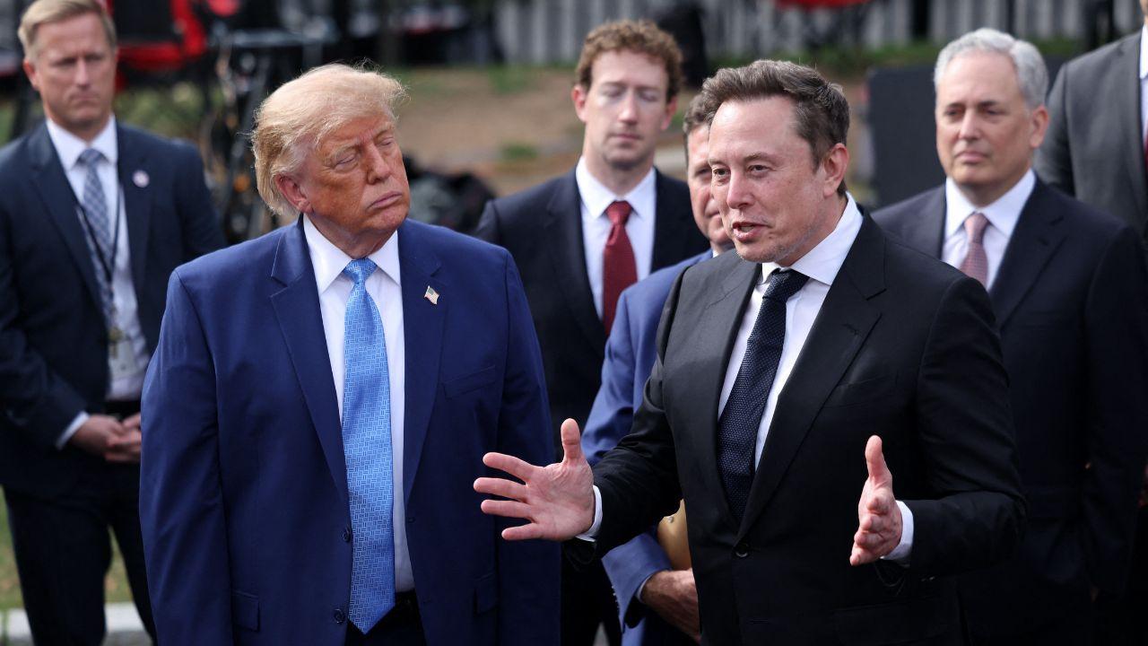 Photo of Analysts say Trump and other billionaires refuse to retire in order to cling to power. 