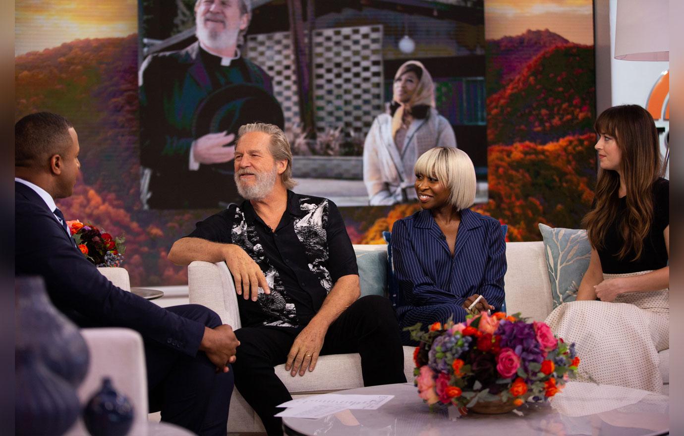 Cynthia erivo dakota johnson jeff bridges bad times el royale 5