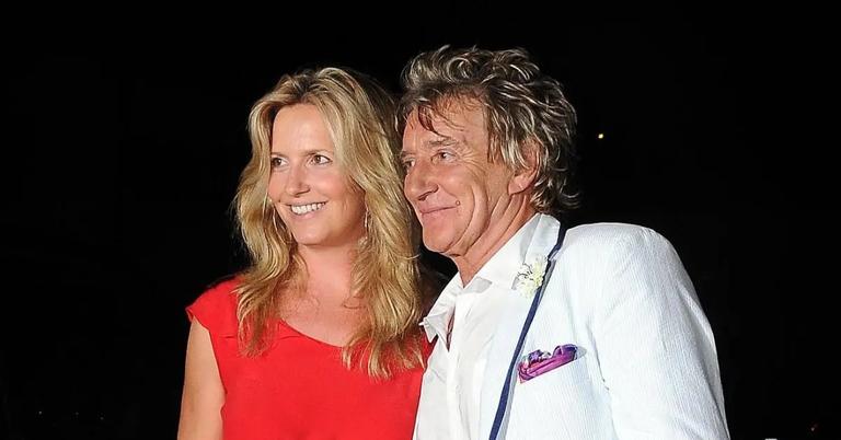 Rod Stewart's Wife Penny Lancaster Breastfed Her Granddaughter