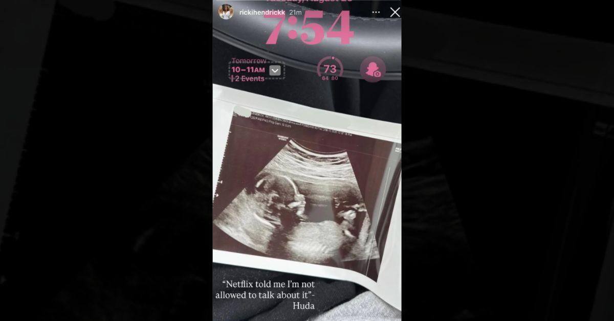 Photo of Ricki Hendrick's pregnancy announcement 