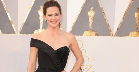 jennnifer garner 2016 oscars red carpet arrivals