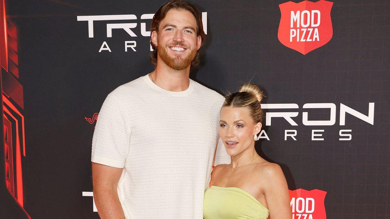 Image of Witney Carson revealed that she is expecting her third baby with her husband, Carson McAllister.