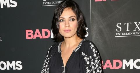 Mila kunis pregnant baby two ashton kutcher