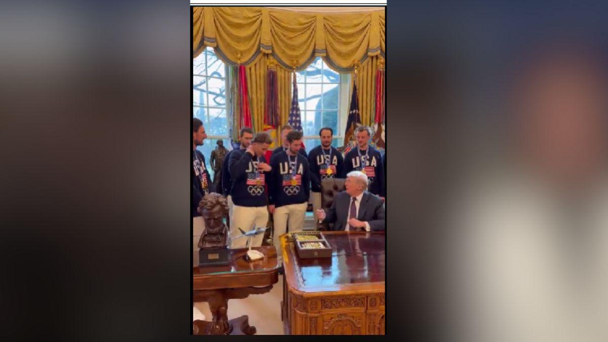 Image of MAGA hockey player Matthew Tkachuk said he'd trade his gold for a presidential pen.