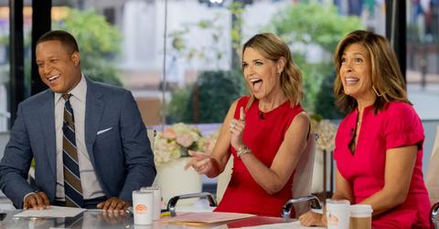 savannah guthrie hoda kotb color coordinate