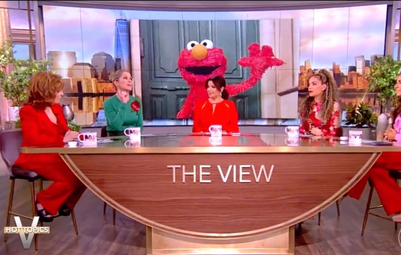 the view heated argument elmo larry david