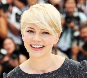 2010__09__okmagazine horoscopes michellewilliams 281×300.jpg