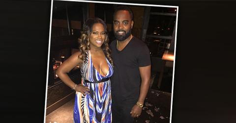 Pregnant kandi burruss hides baby bump