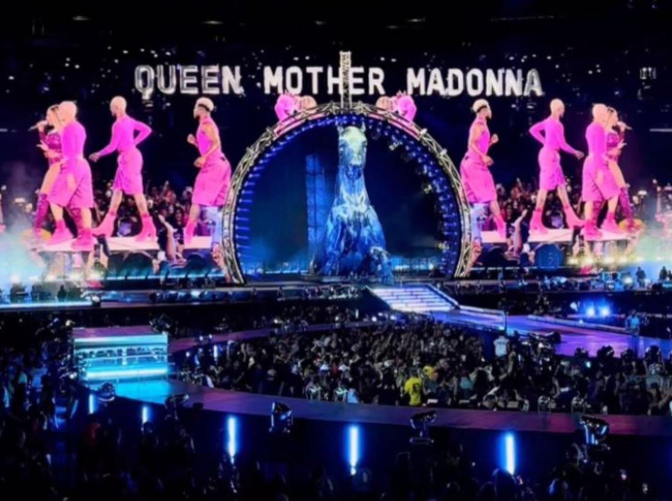 What It Took to Create Super Bowl Style for Madonna, Beyoncé, Shakira – The  Hollywood Reporter